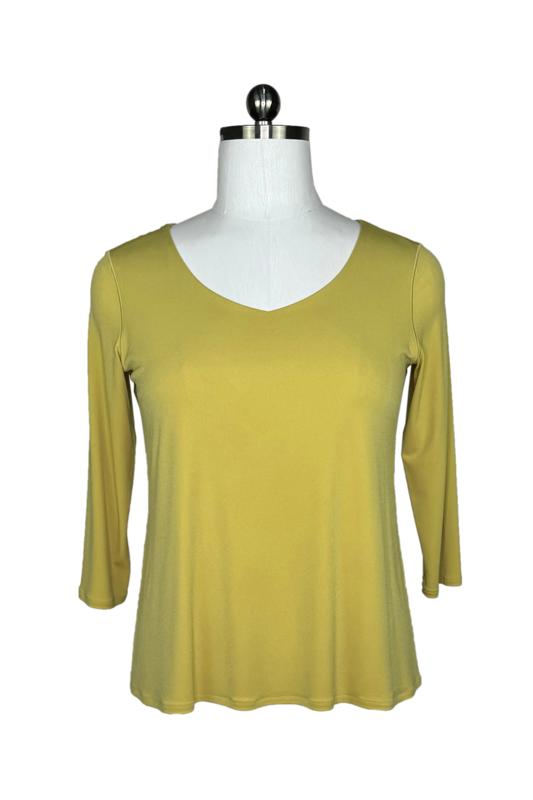 3/4 sleeve V neck lined tunic