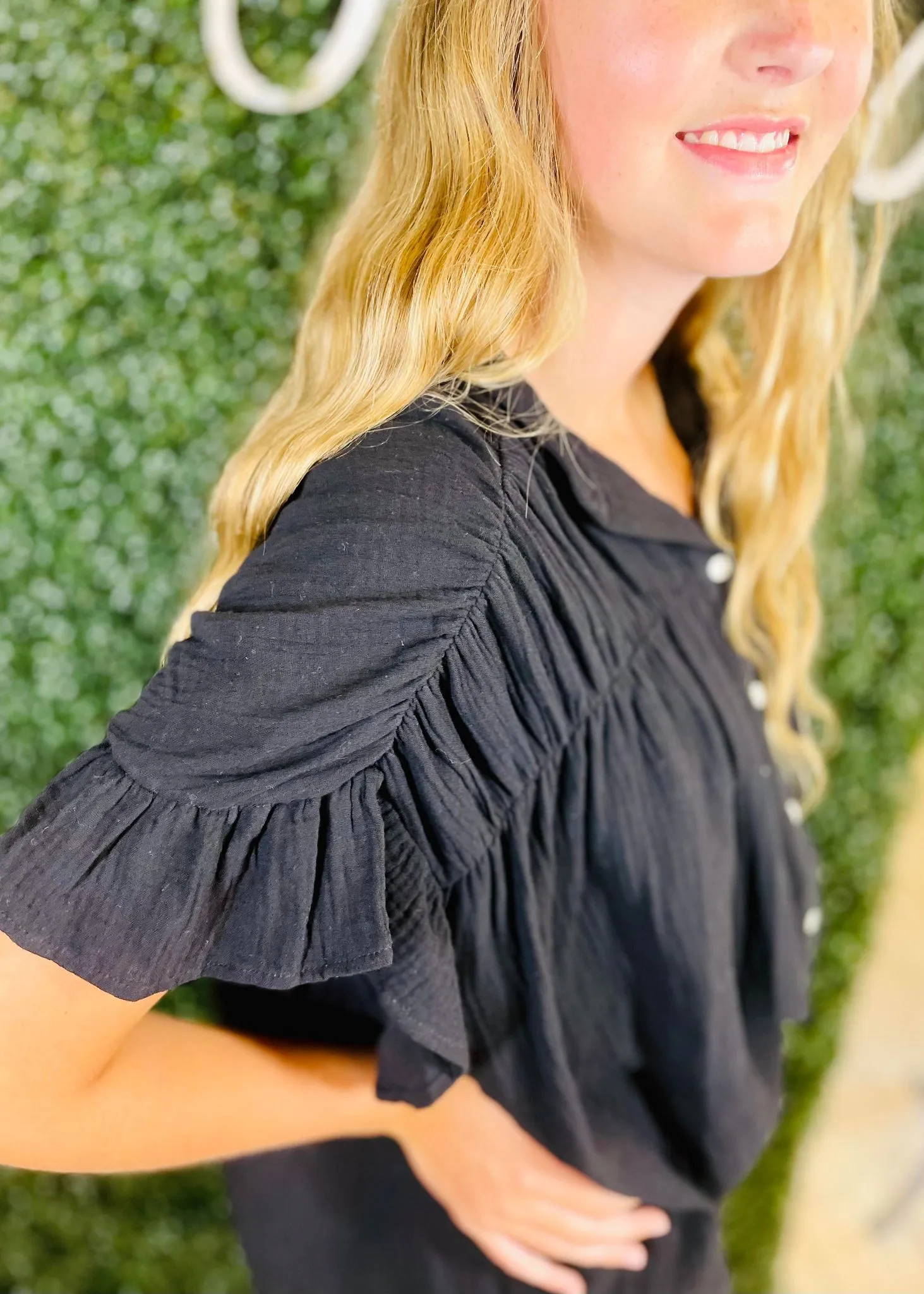 Black Wrinkle Top