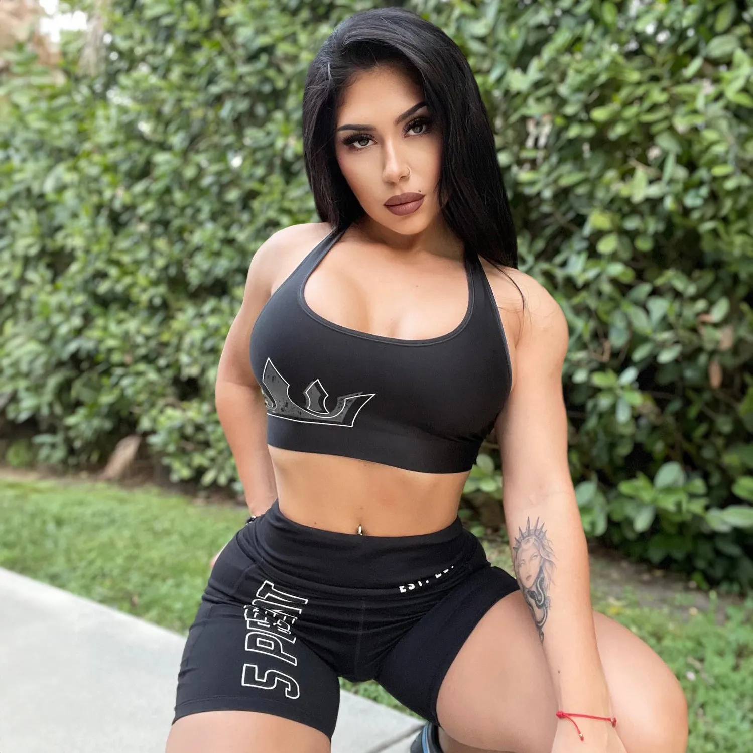 Women's Crown, Black Sports Bra